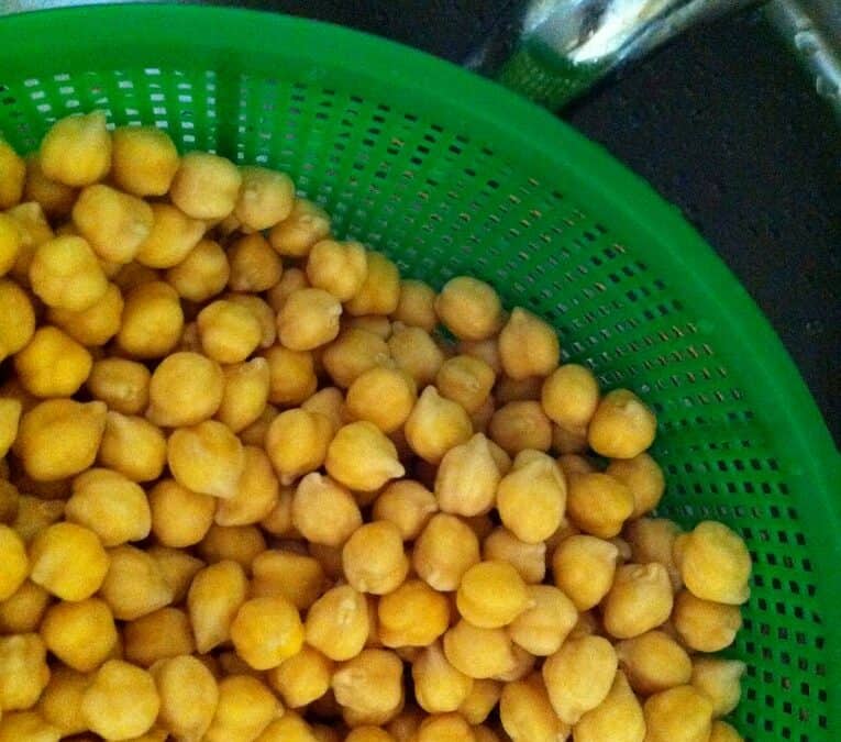 Zingy Chickpea Salad